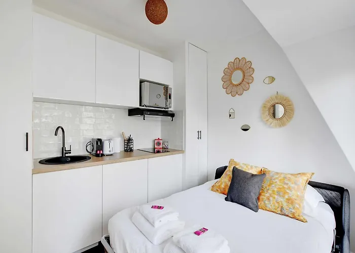 Charming - Raynouard Tour Eiffel - Bail Mobilite * Parijs