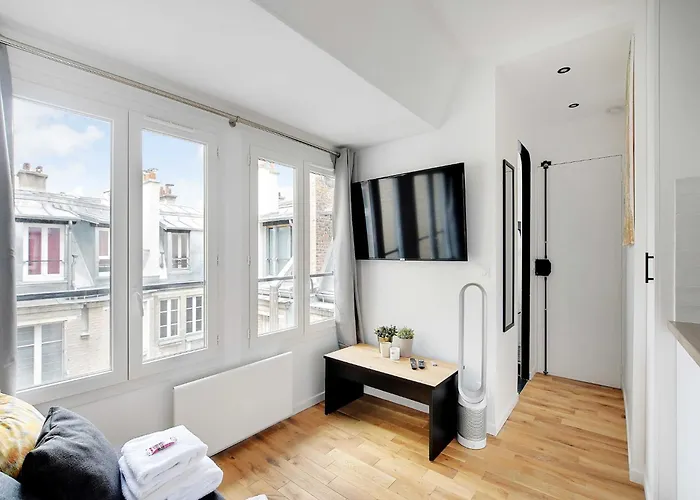 Vakantiehuis Charming - Raynouard Tour Eiffel - Bail Mobilite